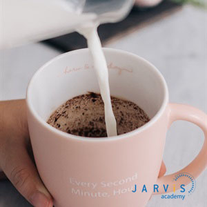 Cho hỗn hợp ra cốc