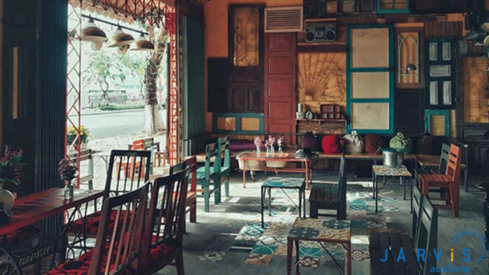 Thiết kế quán cà phê hiện đại độc đáo từ không gian nhà cũ  Trangkim